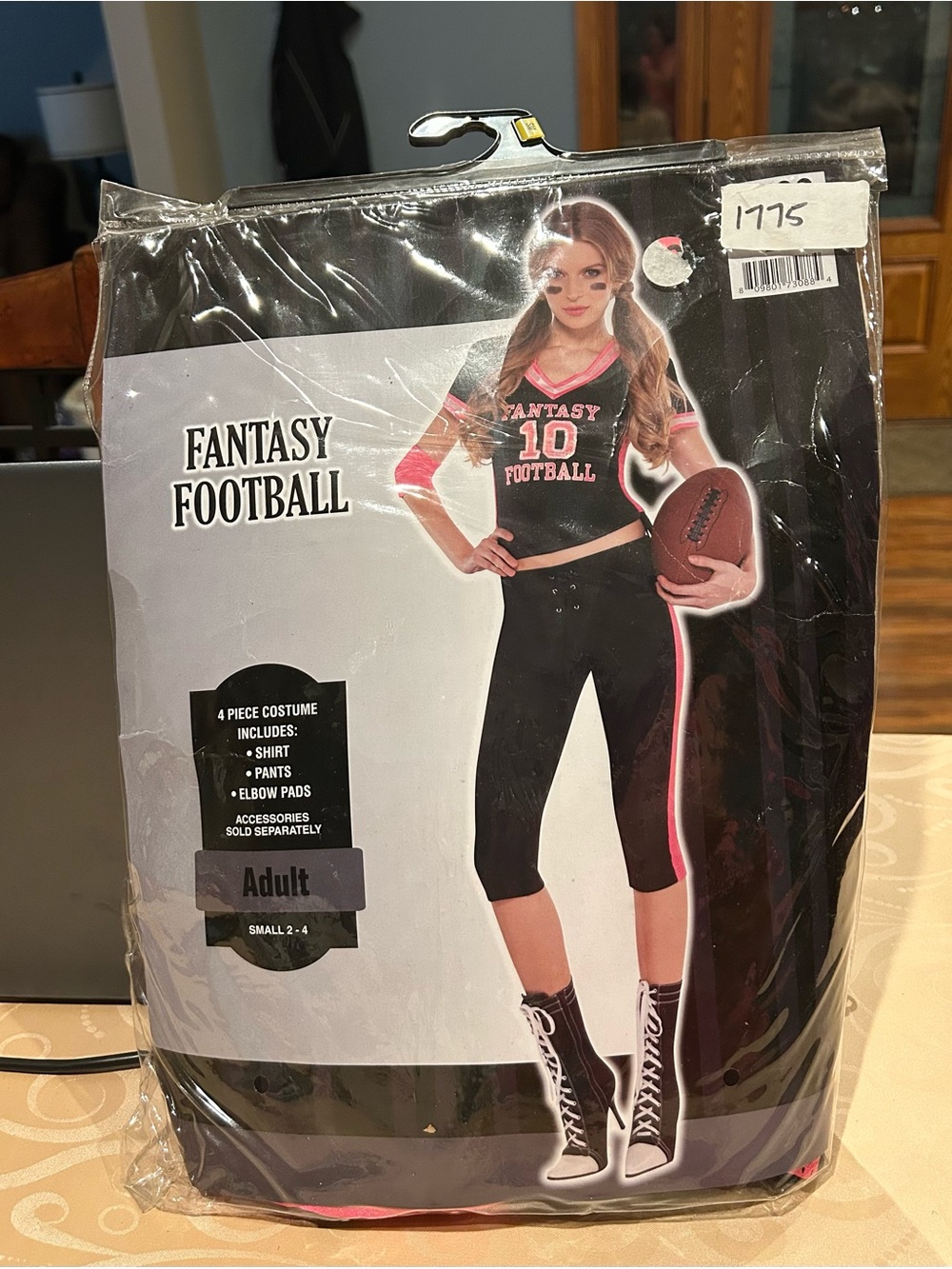 Fantasy Football Halloween Costume Adult Small 2/4
